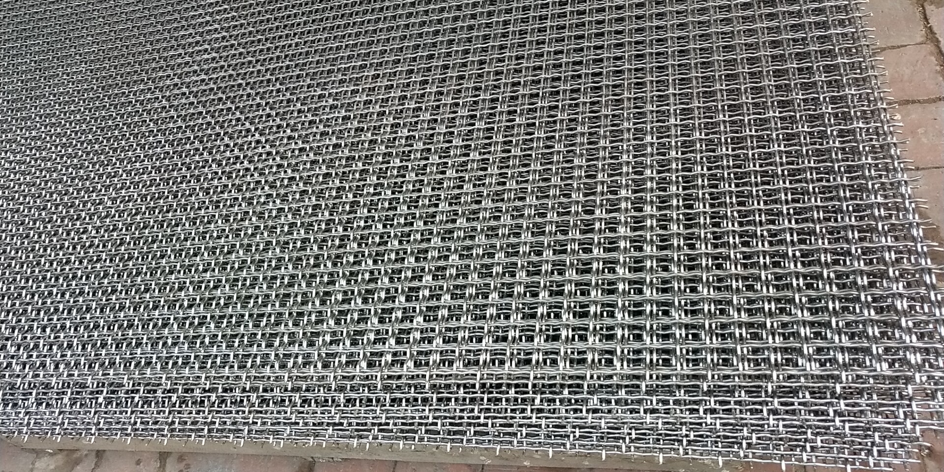 Wire mesh stainless  steel 304 mesh 26 X 26 width 1800mm length 30m