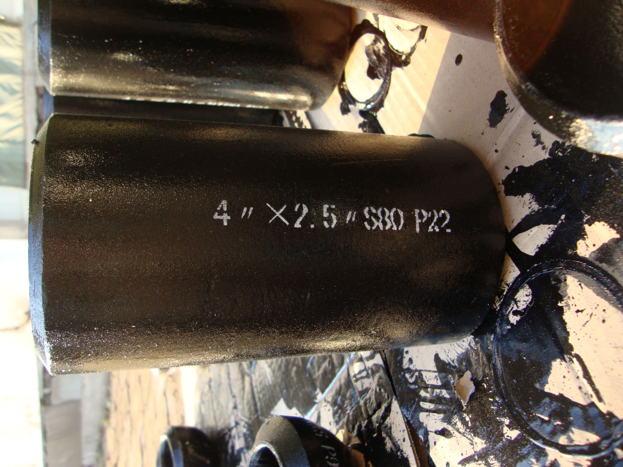 ASTM A234 WP22 REDUCING TEE