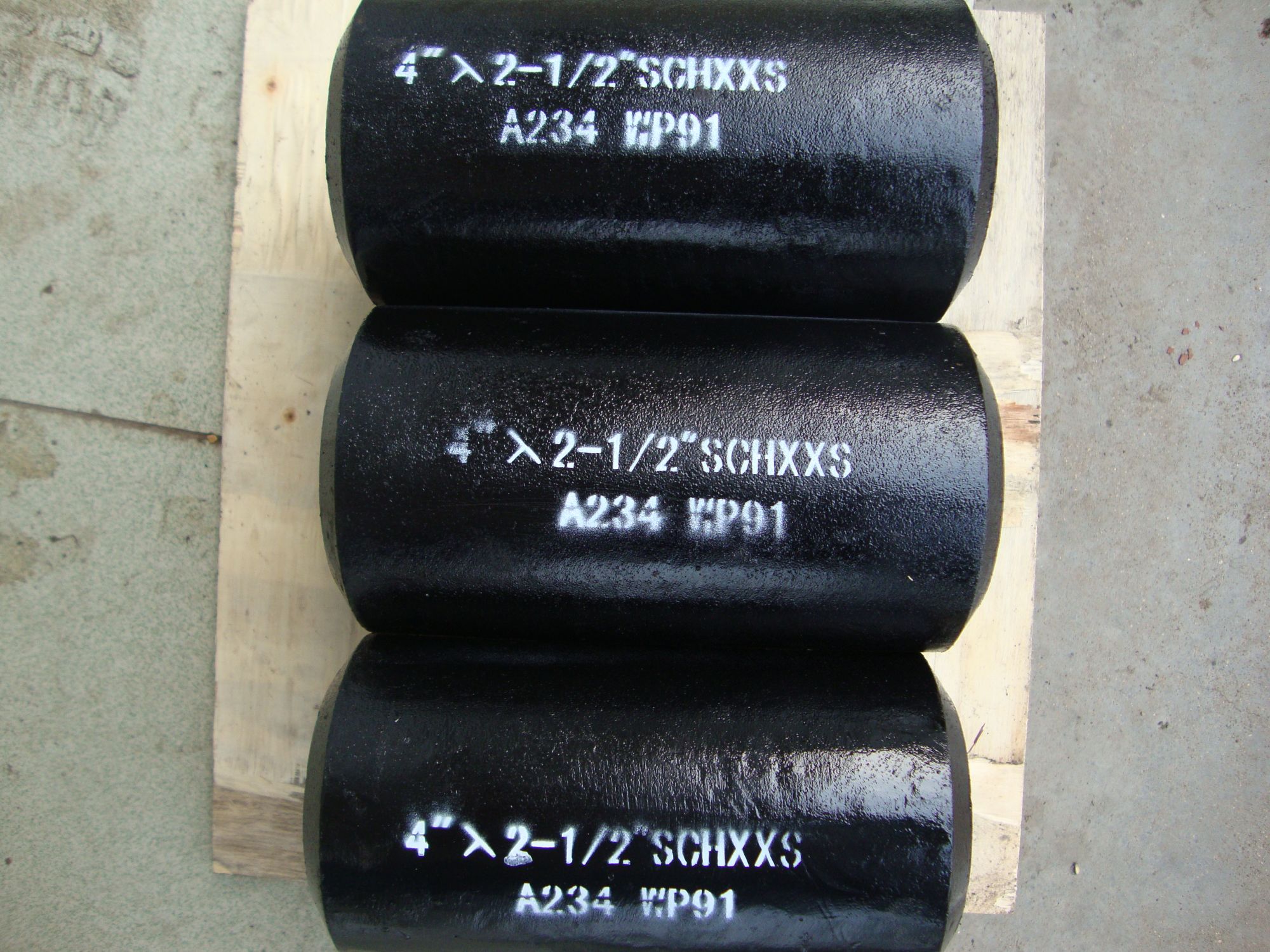 ASTM A234 WP91 Reducing Tee