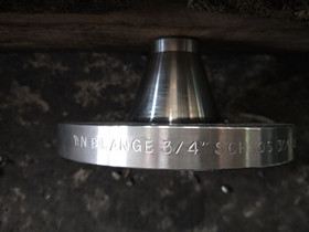 ASTM A182 F316L WN flange 3/4