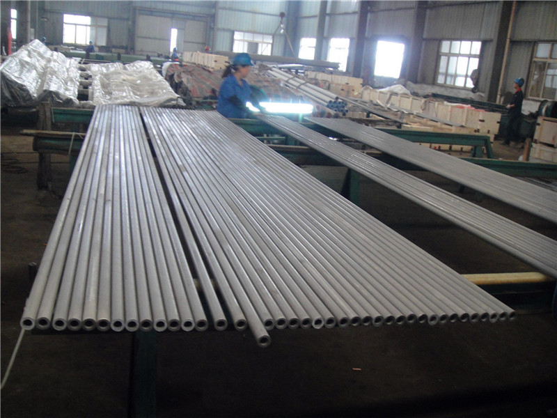 ASTM B474 UNS N02201 EFW nickel alloy pipe