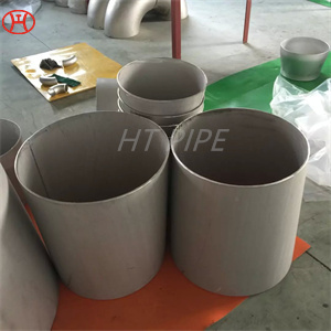 Foto bahan baku flensa stainless steel sebelum diproduksi