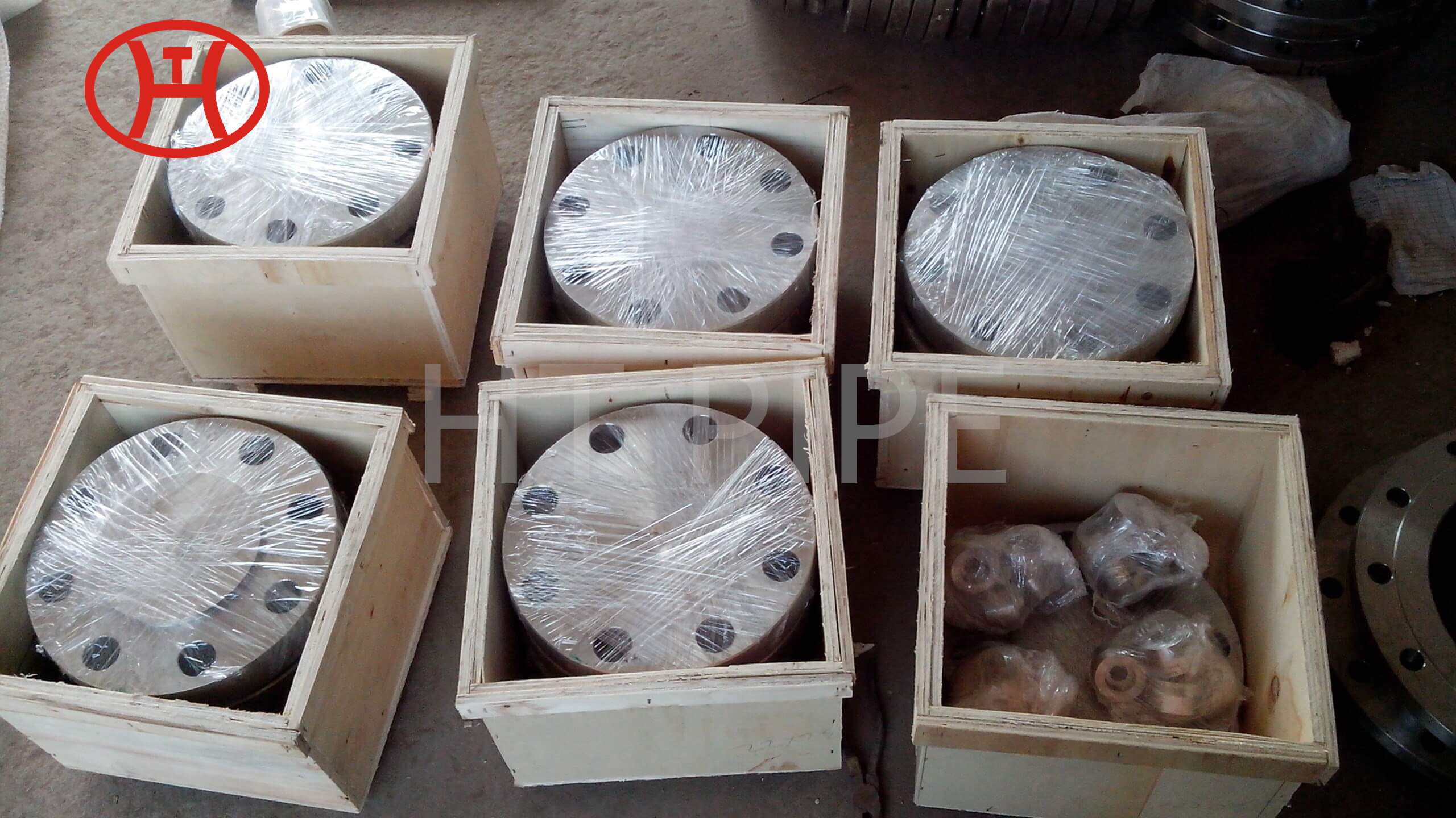 Incoloy 925 Stainless Steel Flange menawarkan ketahanan korosi yang sebanding