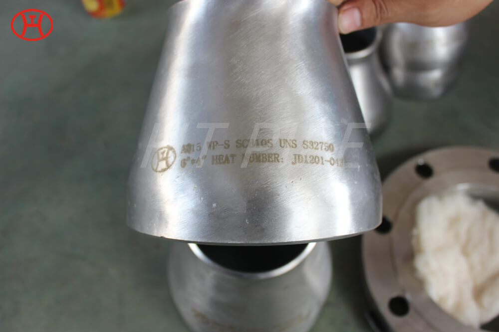 lebih dari 20 tahun pengalaman pemasangan pipa baja berjajar karet ASTM A815 S32750 Reducer