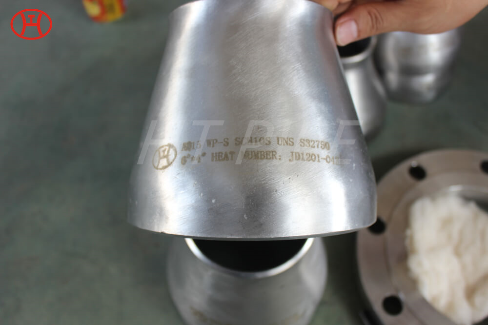 lebih dari 20 tahun pengalaman pemasangan pipa baja berjajar karet ASTM A815 S32750 Reducer