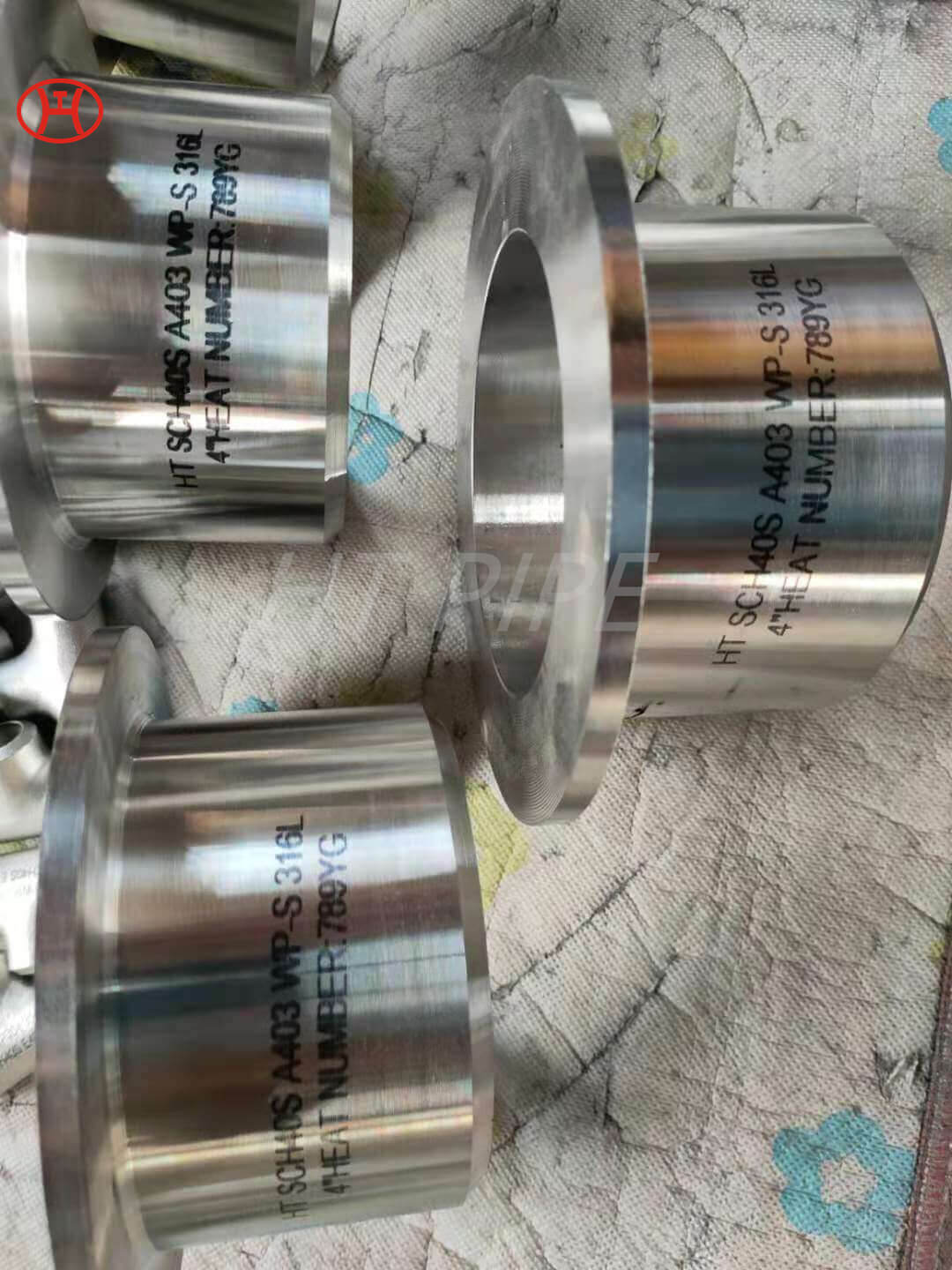 HT ASME B16.5バット溶接フィッティングコンセントリックおよびエキセントリックリデューサー