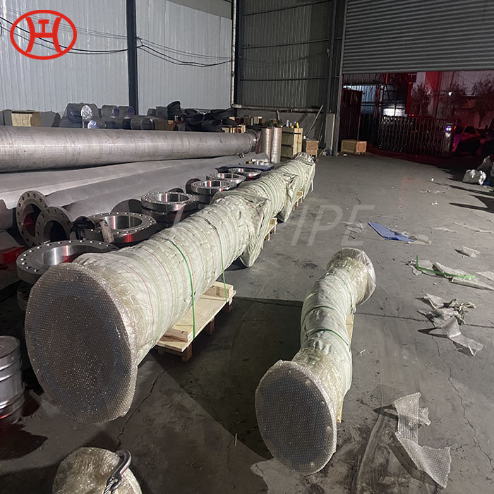 nickel alloy Hastelloy C22 with flanges