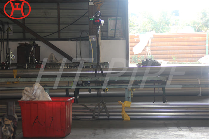 Baja paduan ASTM A182 F5 F9 F11 F12 F22 Flensa ASTM A182 Baja Paduan Rendah Flensa