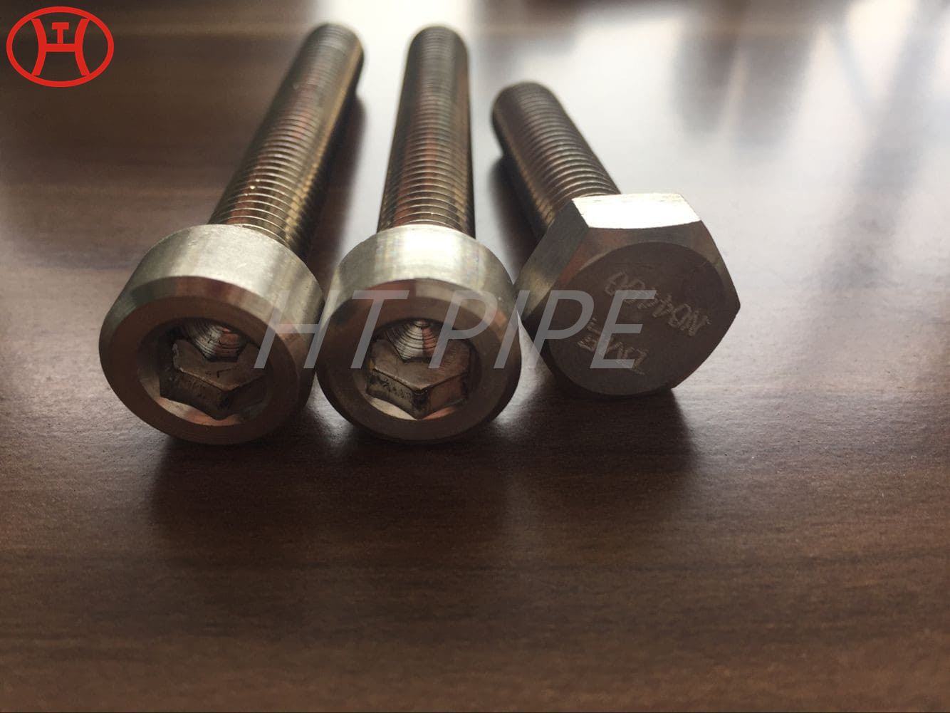ASTM A335 P22 합금 강철 원활한 파이프