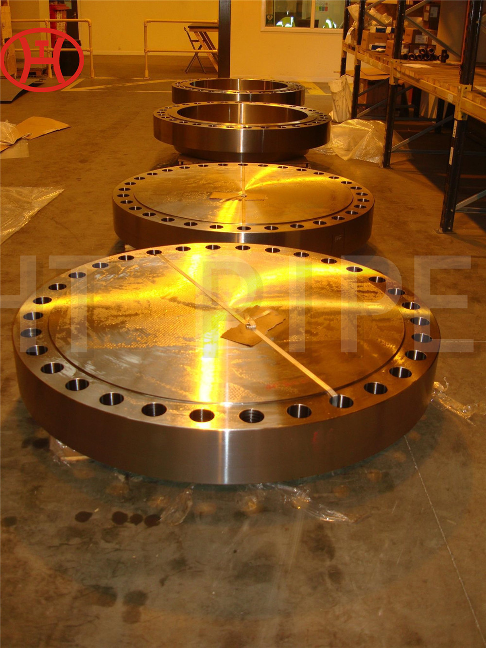 Large Size Raised Face Blind Flange With Bore