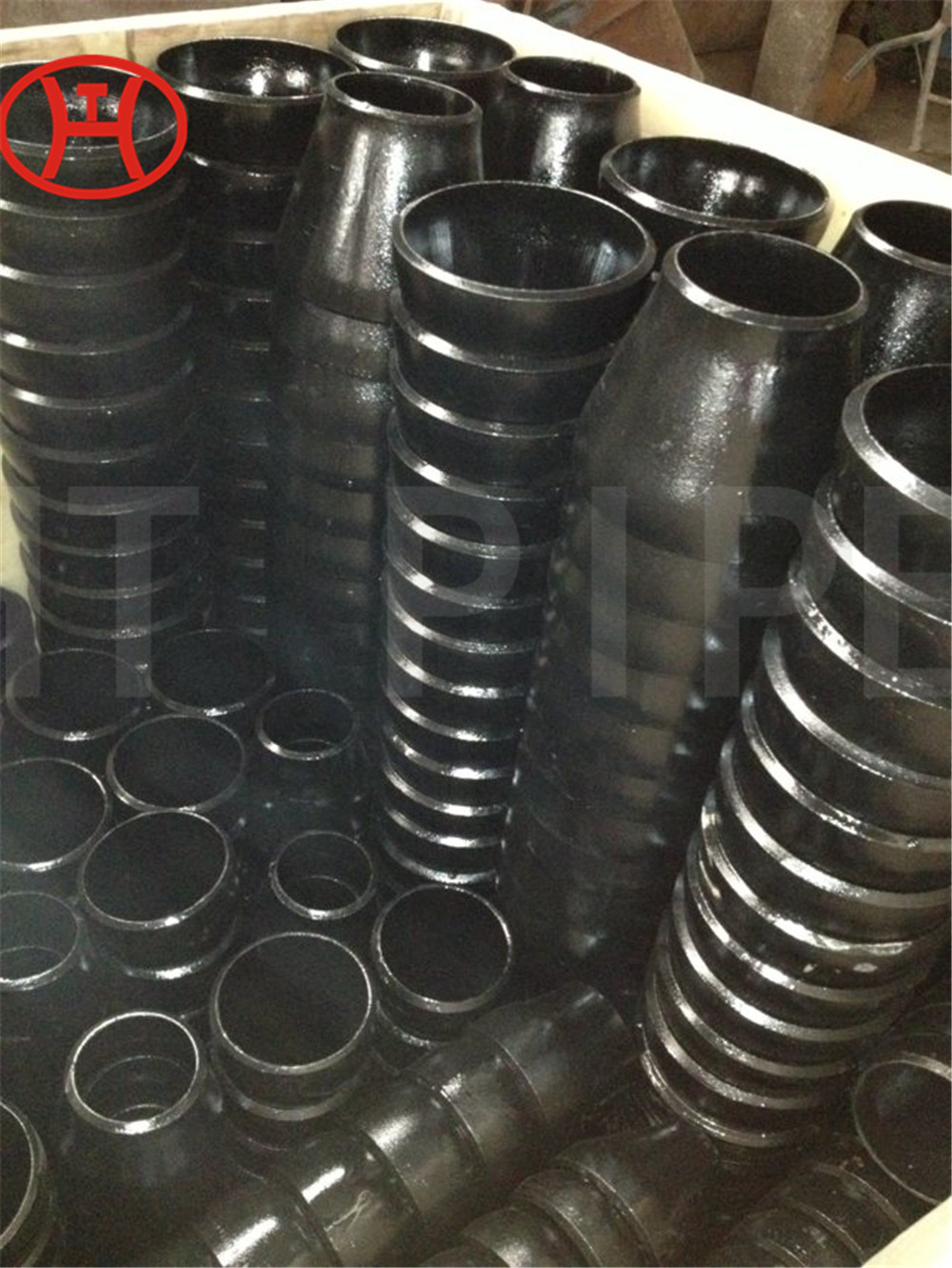 ASTM A234 GR. WPB ASME B16.9 Carbon Steel Fittings