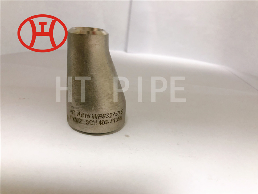 Harga pabrik Fitting Pria Perapian Pipa Baja Karbon yang Dapat Dikirim ASTM A815 S32750 Tee