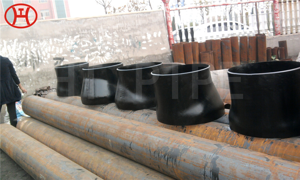 Production View of Carbon Steel Eccentric Reducer