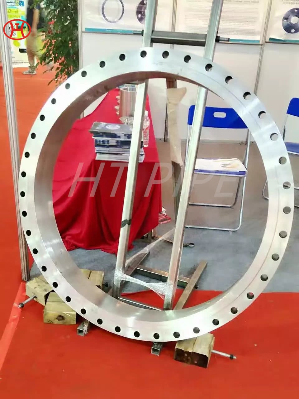 Baja paduan ASTM A182 F5 F9 F11 F12 F22 Flensa ASTM A182 Baja Paduan Rendah Flensa