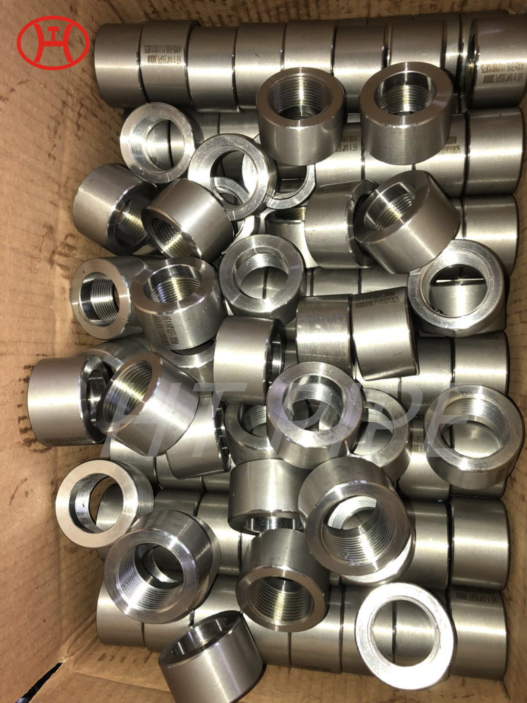 A105 coupling carbon steel pipe fittings weight exported to Malaysia