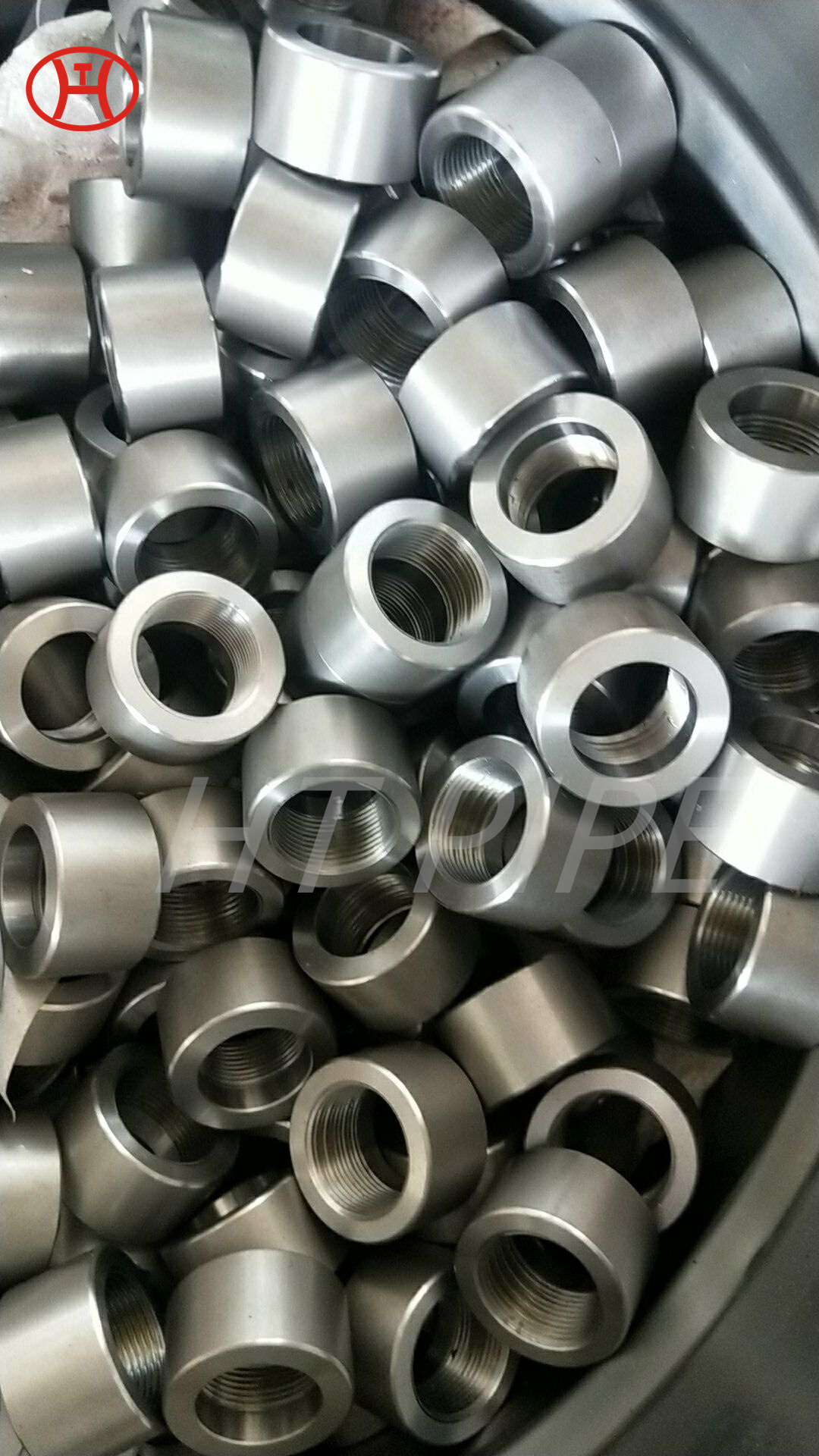 A105 coupling pipe fittings asme b1611 exported to Malaysia