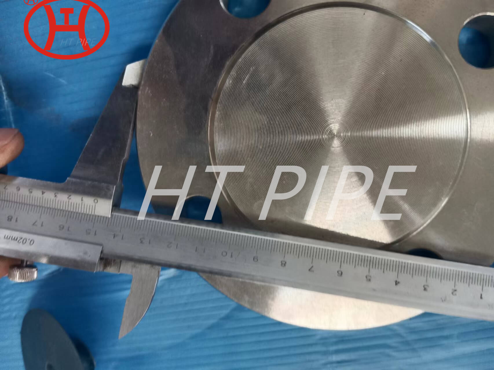 SS 904L Weld Neck Flange