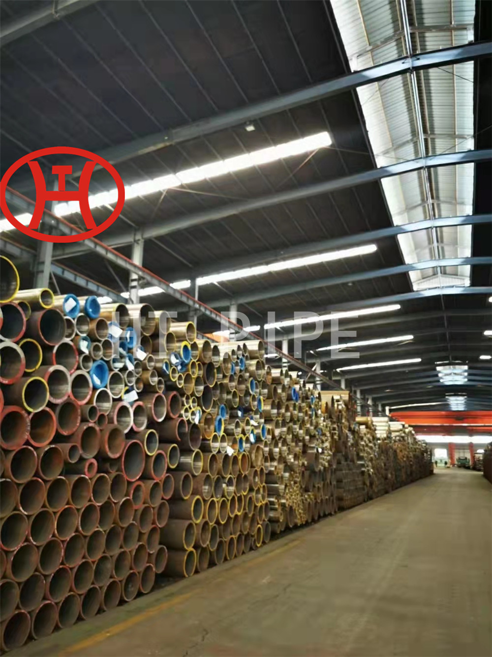 alloy pipe A335 pipe p11 alloy pipe smls welded steel pipe in stock