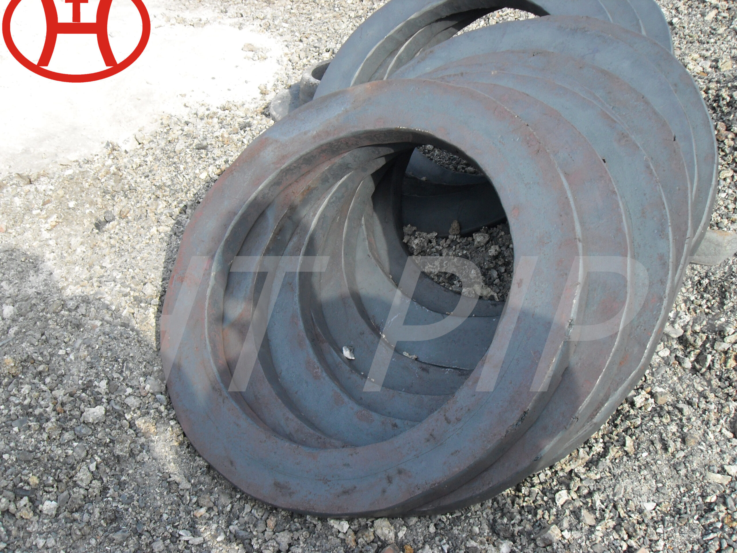 Semi Finished Forged Flange A182 F9 WN Flange uses include pipes and structures