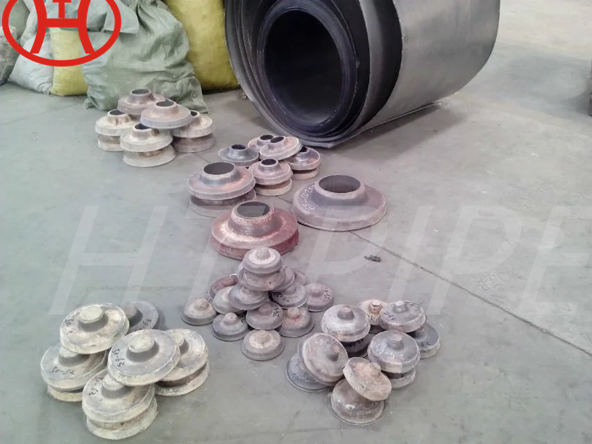 HT B366WPC N04400-S 1,25 ”x 0,5” SCH40S 99061 TEE