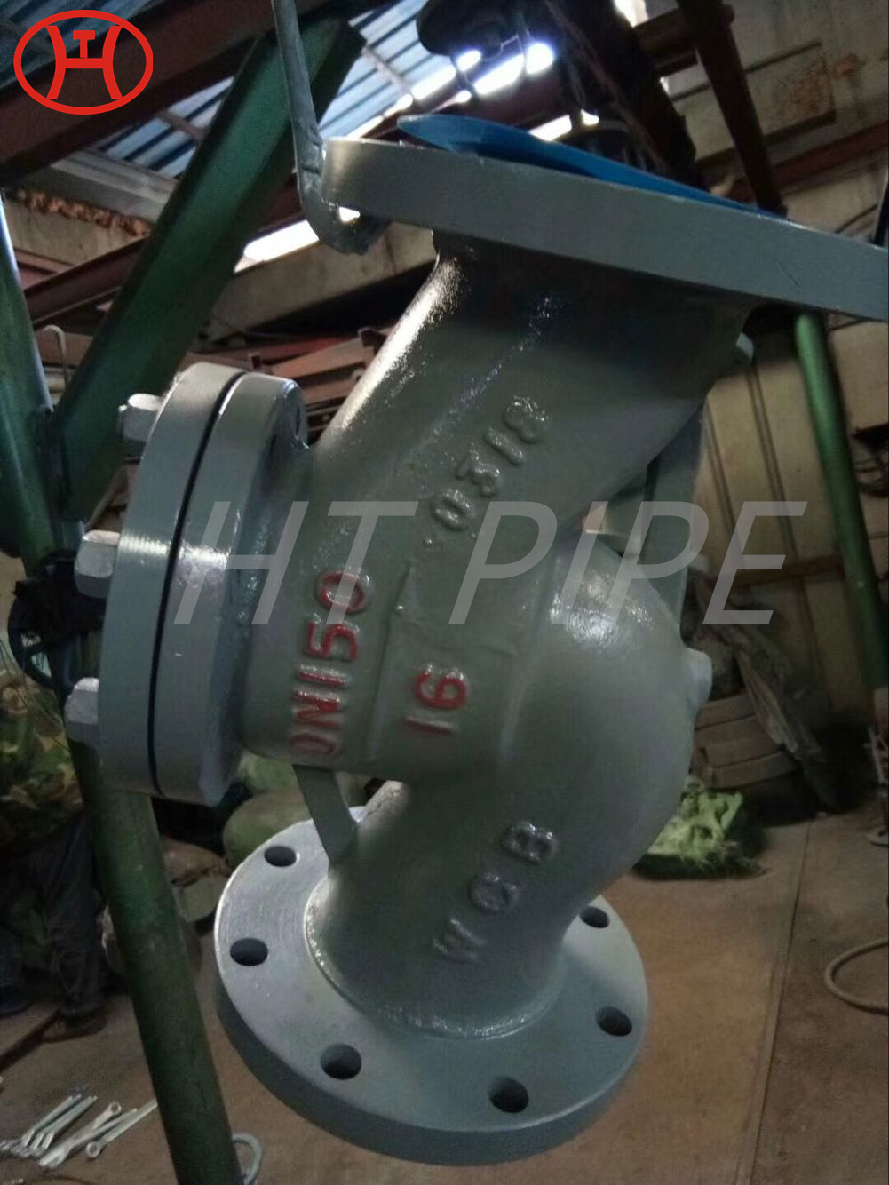 The valve with ASTM A350 hot working carbon steel flange
