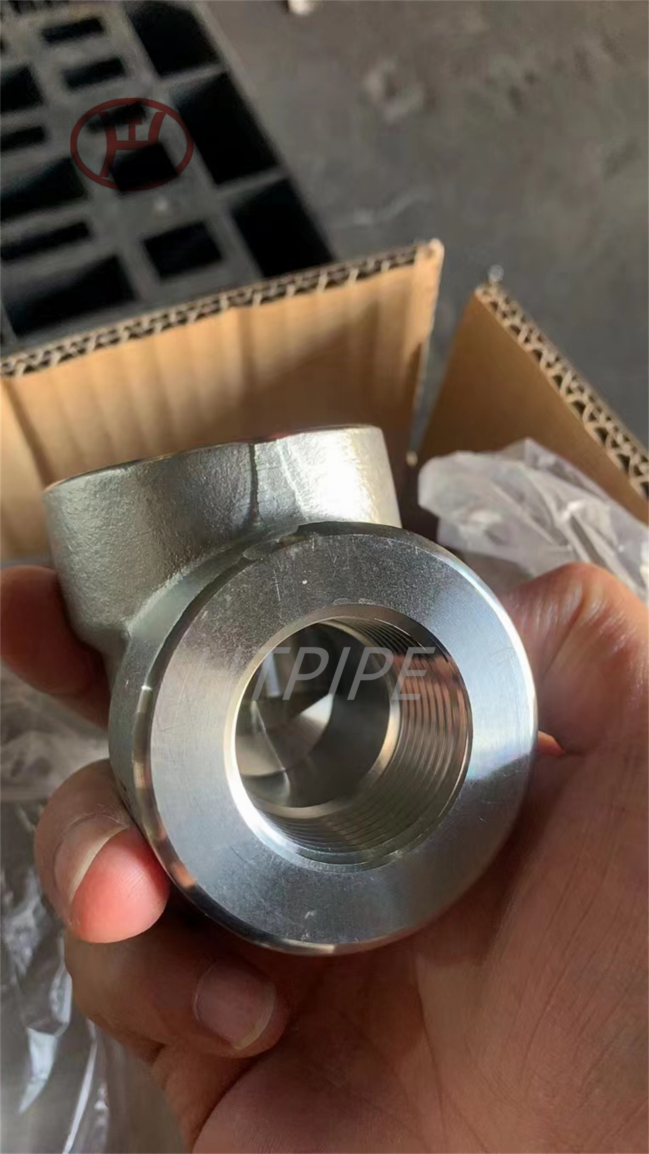 HCH 팔꿈치 90도 LR 20 원활한 ACH40 BW ASTM A234 WP11 CL2 HT NO 17565848
