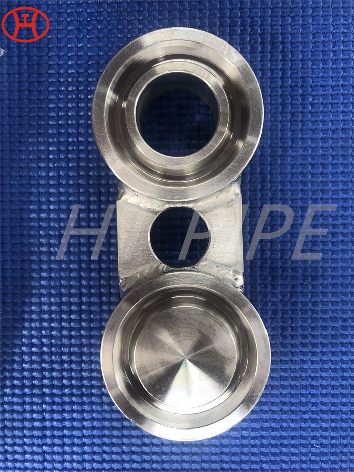 A182 F9 F11 F12 F51 Alloy Flange spectacle blind flange for being installed between two pipe flanges