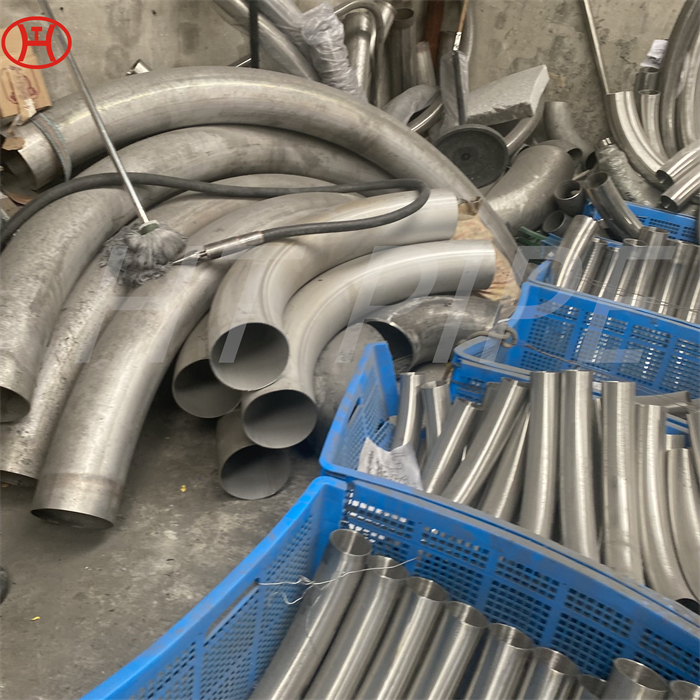 Stainless steel 304 pipe fittings pipe bend as a nonmagnetic solid solution of ferric carbide