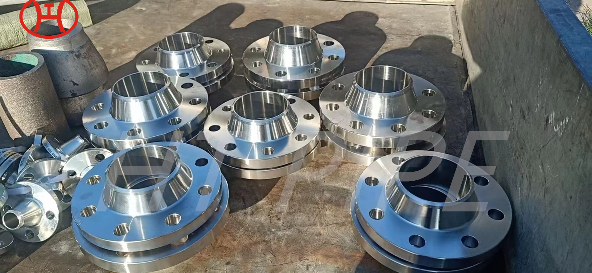 Monel K500 Flanges offer resistance to non-oxidizing mineral acids salts alkalis and sour gas