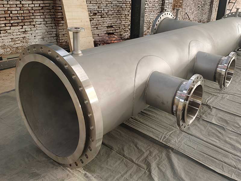 ASTM A790 S32205 stainless steel seamless pipe with flange