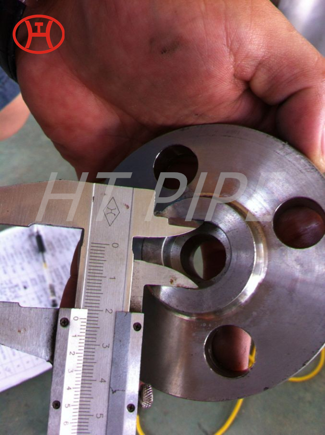 Incoloy 925 Stainless Steel Flange menawarkan ketahanan korosi yang sebanding